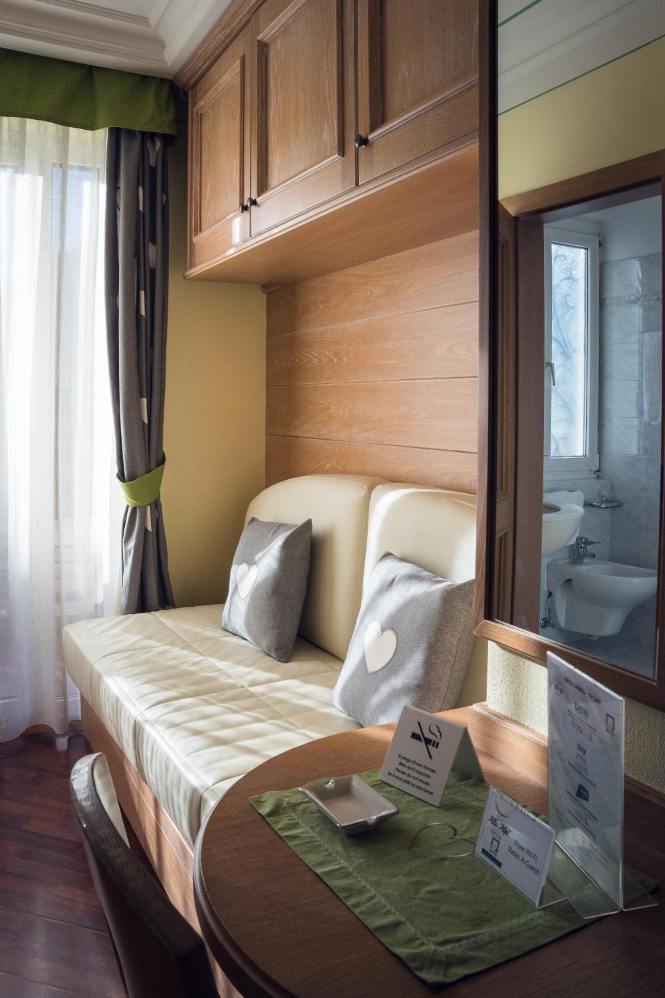Hotel Alle Alpi Moena Buitenkant foto